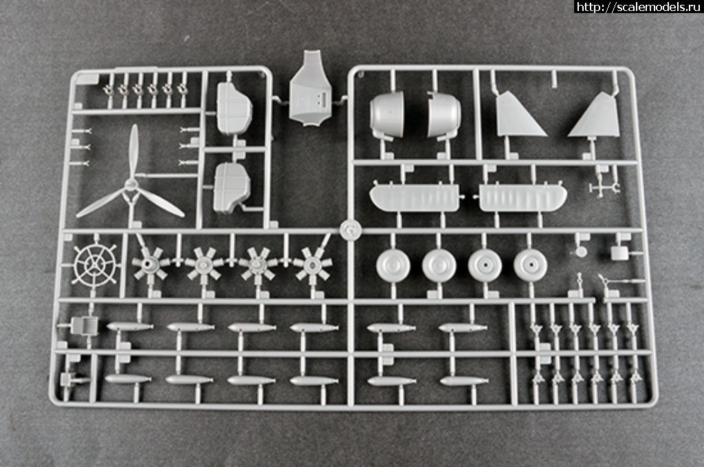 1536138394_5b480b3e68455.jpg : #1502656/  Trumpeter & Hobby Boss - ...(#13103) -   