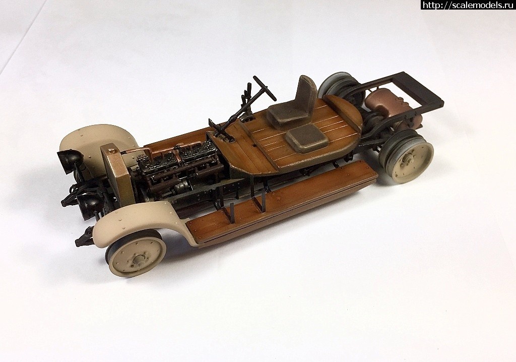 1537294643_006.jpeg : #1504788/ Rolls-Royce Pattern 1920 Mk.I 1:35 Roden -   