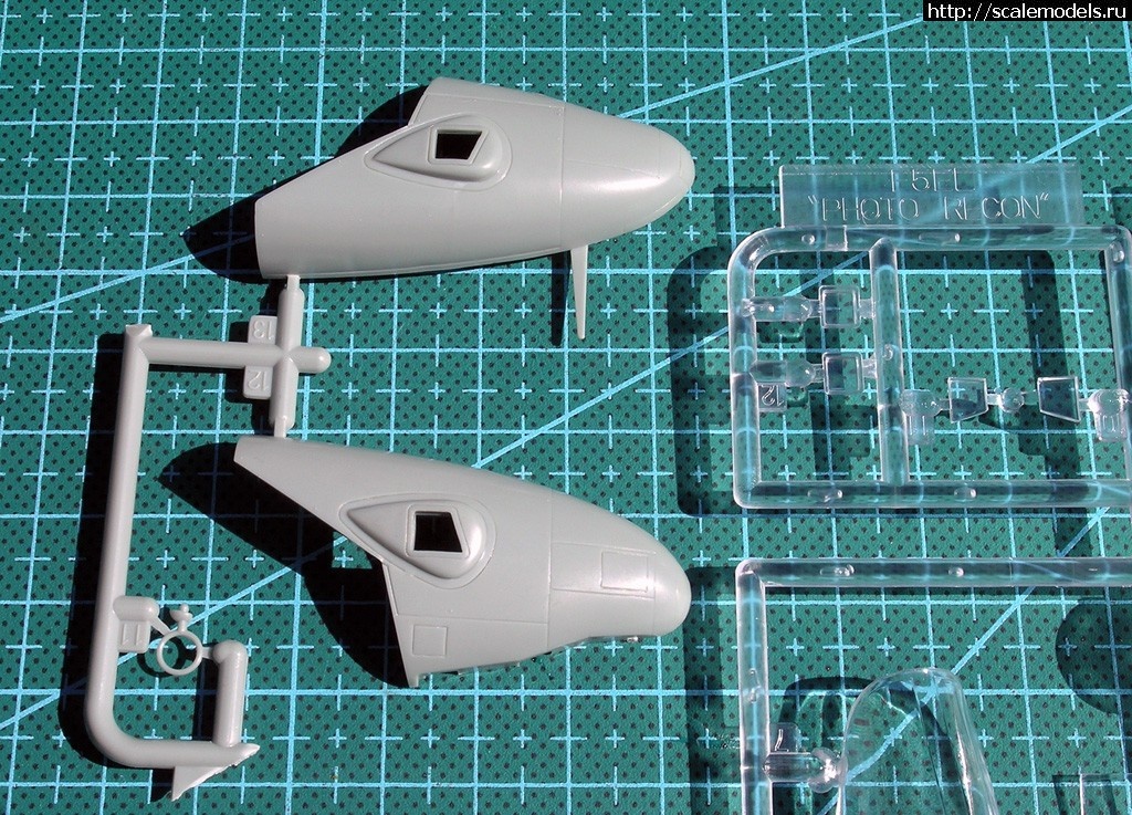 1538073161_DSCN1877.JPG : Lockheed F-5E Photo Recon, Academy, 1:48  