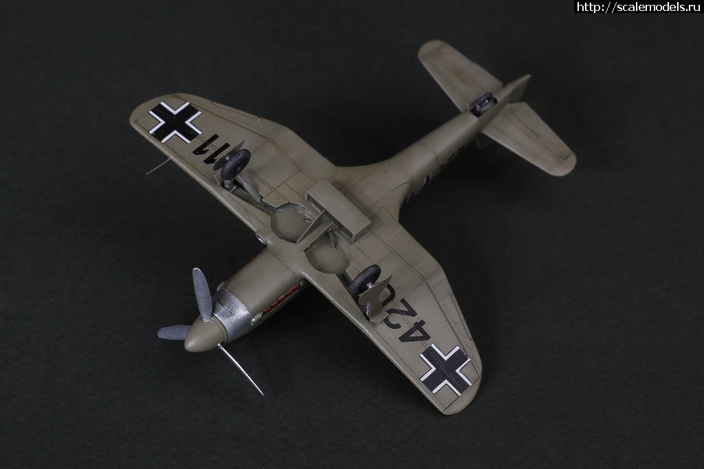 1539895131_235B0651.jpg : #1510925/ He-100v-8 special hobby  1/72    