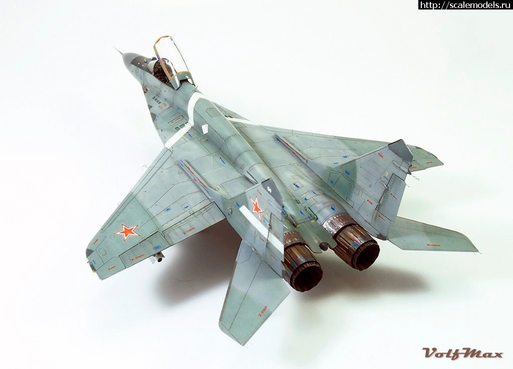 1541430214_1540969798_mig-29-9-model-kopija.jpg : #1514304/  1/72 -29 (9-13), 29 (#12539) -   