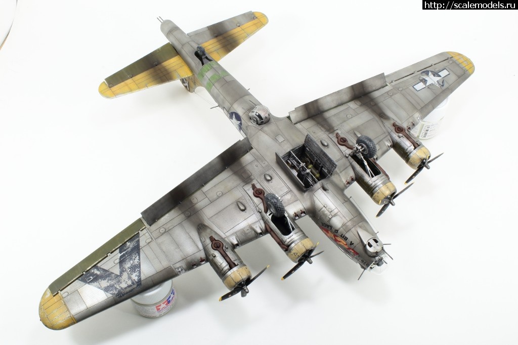 1541730182_017.JPG : #1514933/ B-17G Revell "A BIT O LACE" 1:72 -   