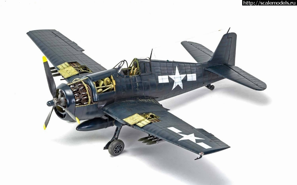 1541852023_a19004_ps_1_web.jpg :  Airfix 1/24 F6F-5 Hellcat  