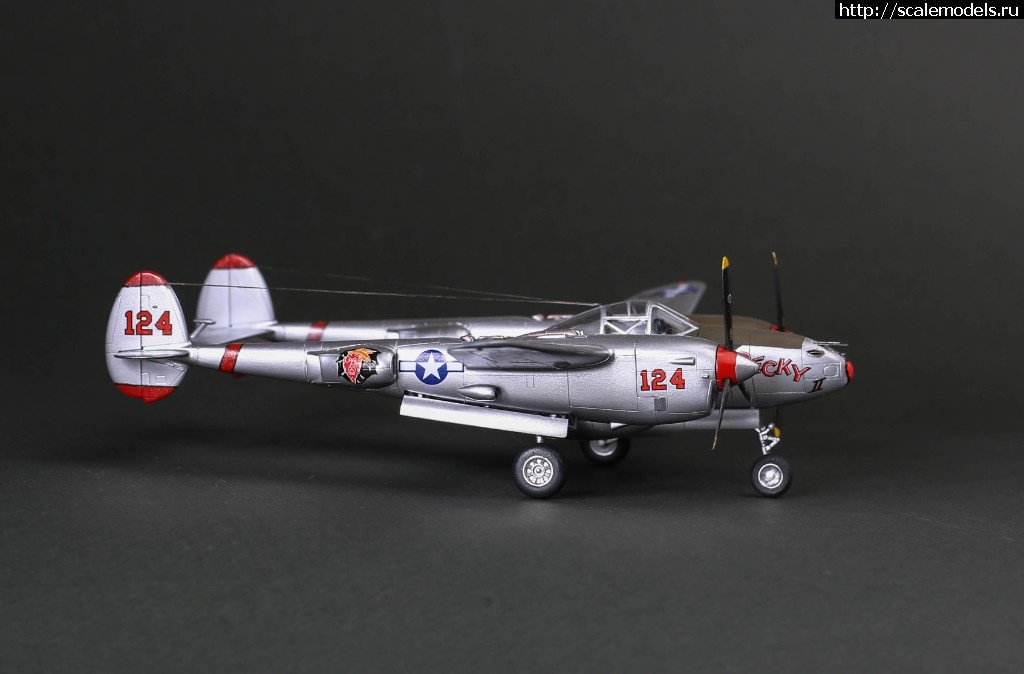 1543934845_235B1889.jpg : #1520187/ P-38L-5-LO 1/72 Hobby boss   