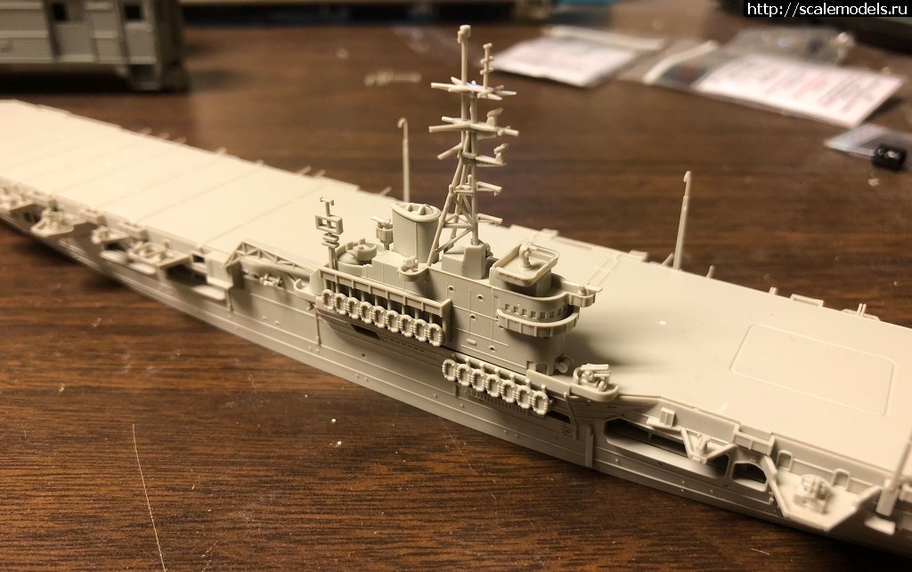 1546624758_49196556_2132213193506374_6671941105438687232_o.jpg :  Imperial Hobby Productions 1/700   HMS Colossus  