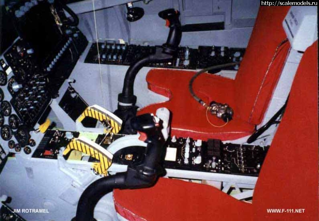 1547294602_EF_Cockpit.jpg : #1527836/   F-111F 1-72 Hasegawa  