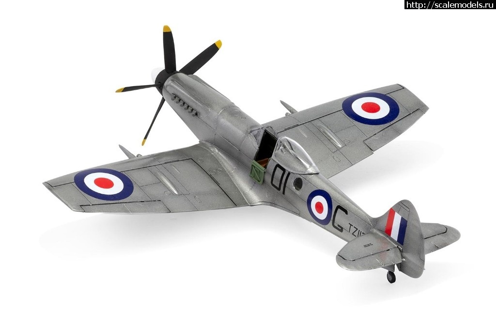 1547336631_a05135_supermarine-spitfire-xiv_product_2_web.jpg :  Airfix 1/48 Supermarine Spitfire FR Mk.XIV  