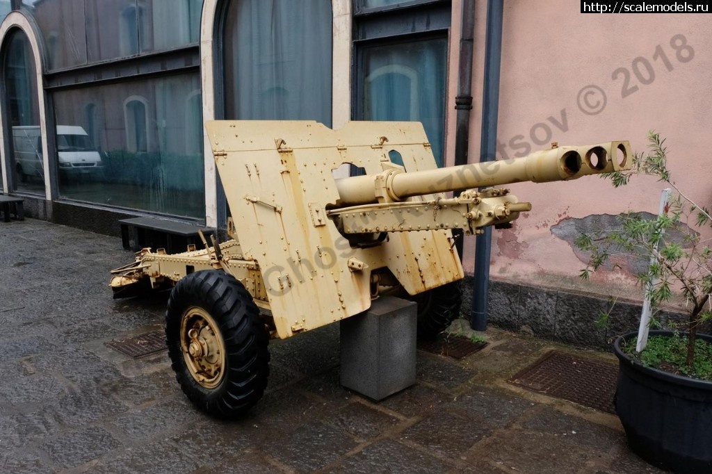 1547338967_Ordinance_QF_25-pounder_Catania_0.jpg : Walkaround  QF 25 Mk. II, Museo Storico dello Sbarco in Sicilia 1943, Catania, Sicilia, Italy  