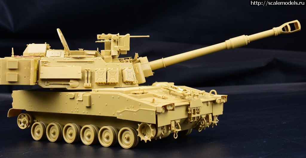 1548747932_51016038_2263823690542910_1263546212745740288_o.jpg :  Panda Hobbies 1/35  M109A7 Paladin -    