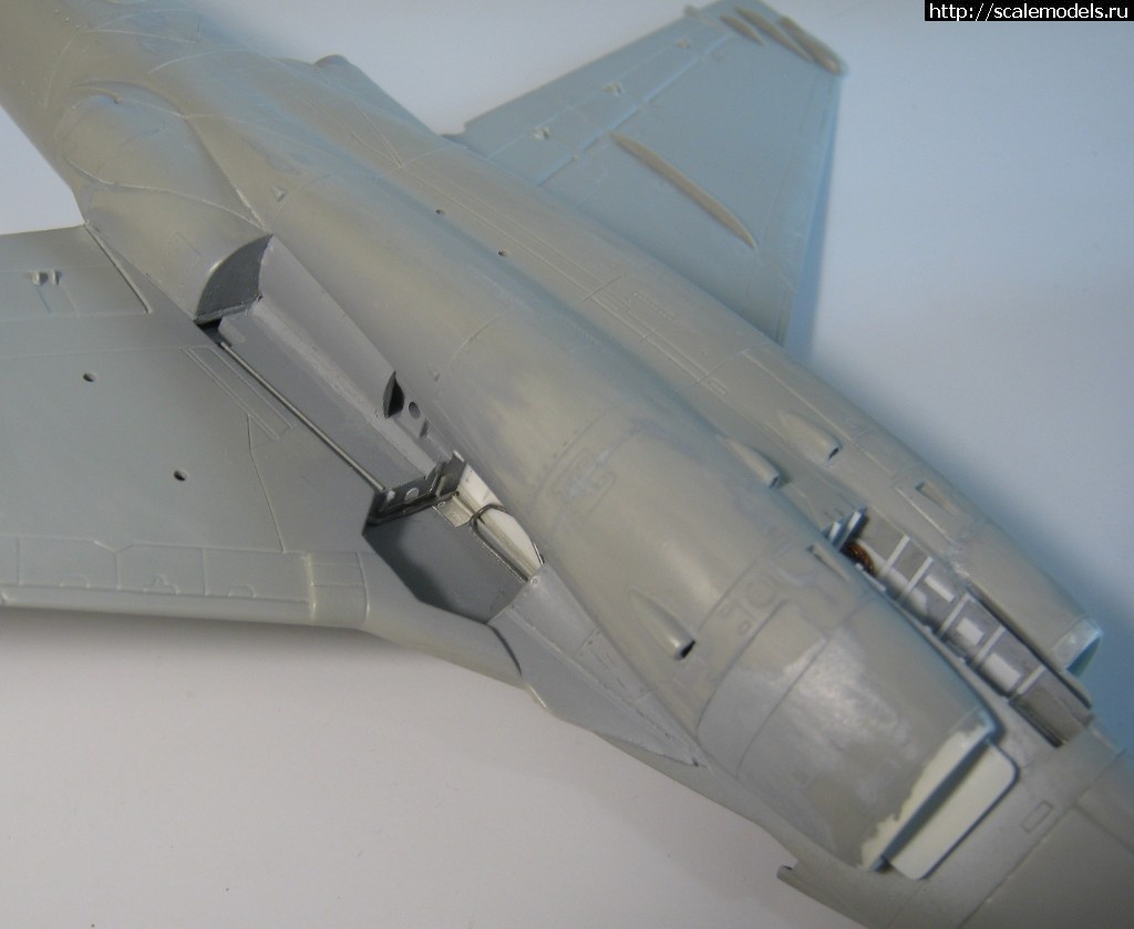 1549352260_IMG_3758.JPG : #1534176/ A-6E Intruder 1/72 ITALERI.   