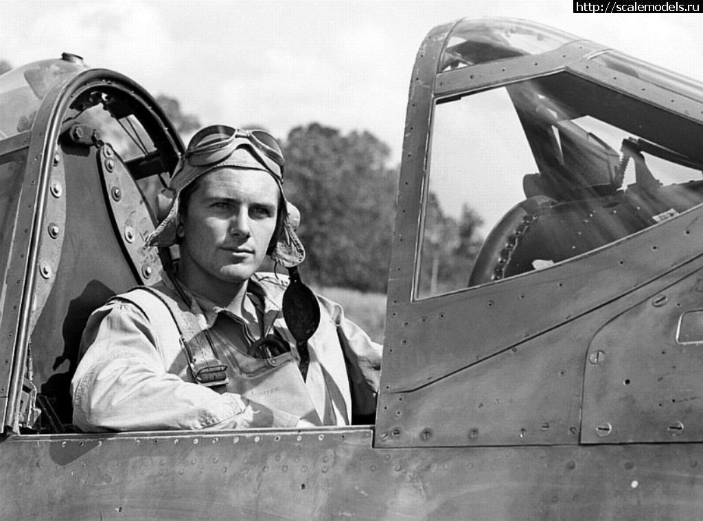 1552849957_usmc-pilot-paul-mullen-corsair-guadalcanal.jpg : #1543368/ F4U Corsair-     .  