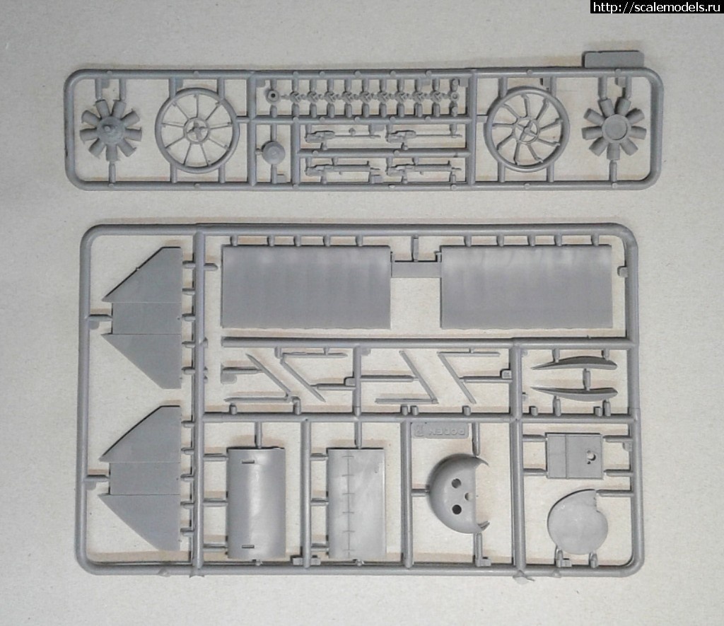 1556853801_03.jpg : RODEN . 1/32 . Fokker D.VI -  .  