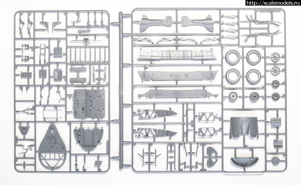 1559233617_zg_exclusive_hellcat_parts_frames_on_the_100th_edition_of_the_airfix_workbench-blog.jpg :  Airfix 1/24 Grumman F6F-5 Hellcat - , ,   