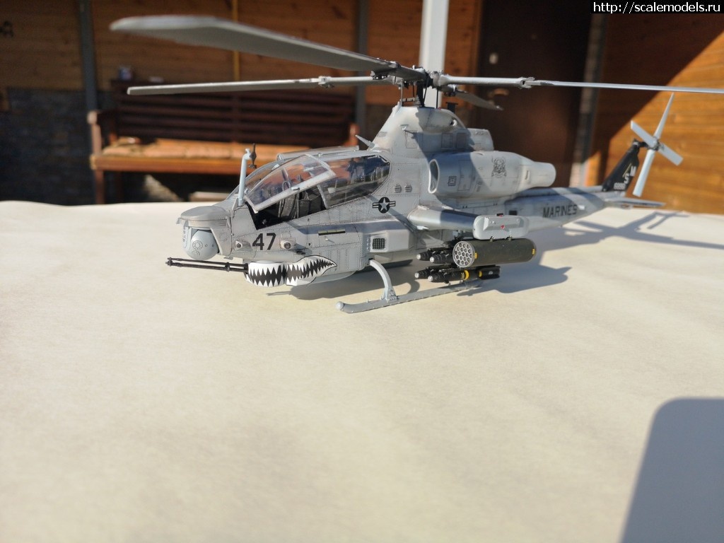 1562513477_IMG_20190707_181942.jpg : #1560918/ Bell AH-1Z Viper  Academy 1/35 - ()  