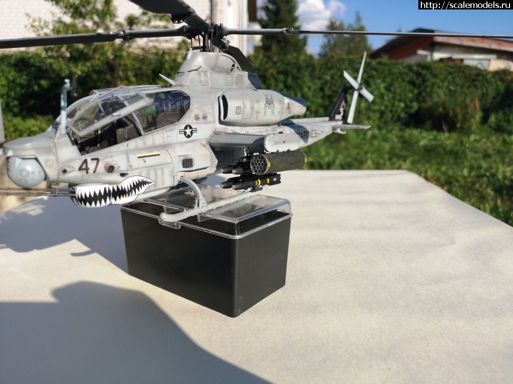 1562513479_IMG_20190707_182039.jpg : #1560918/ Bell AH-1Z Viper  Academy 1/35 - ()  