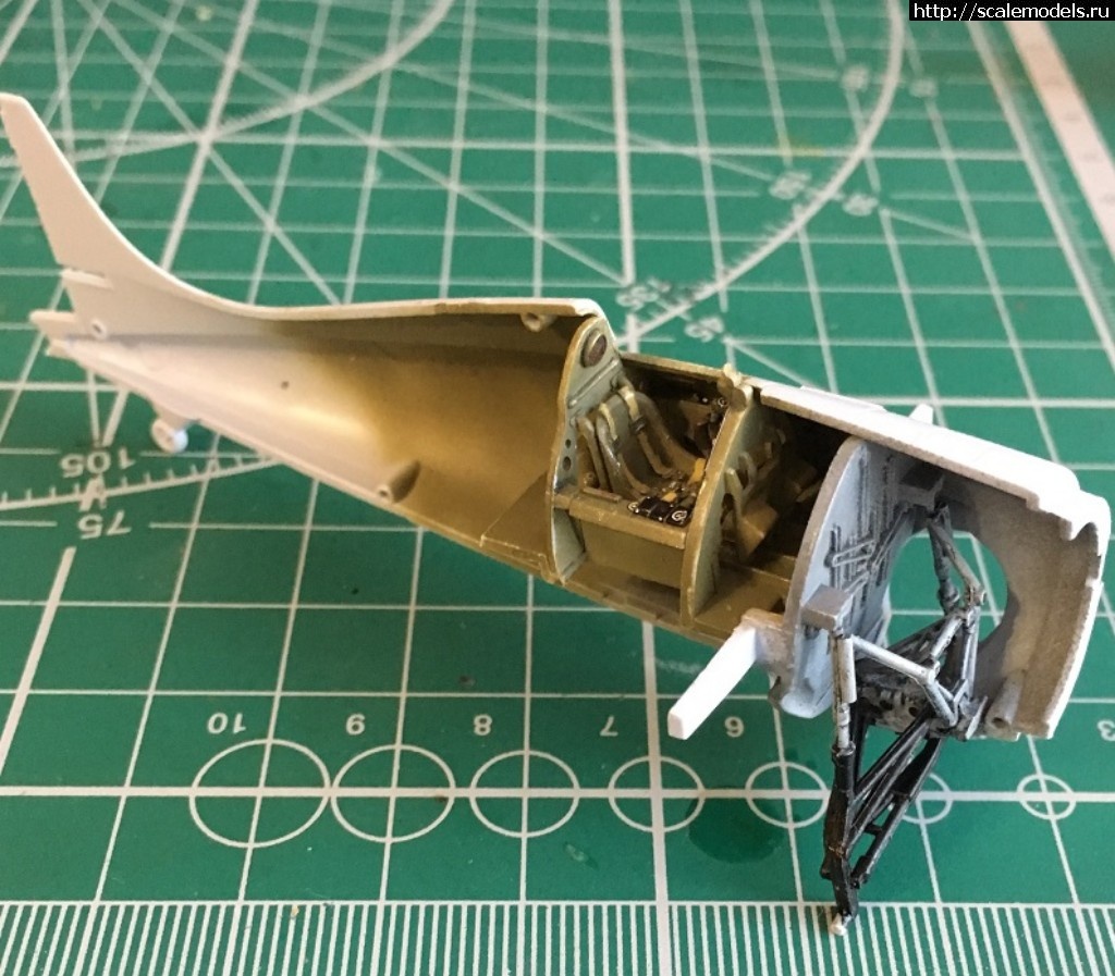 1563195595_00000.jpg : F4F-4 Wildcat  Airfix 1/72 ()  