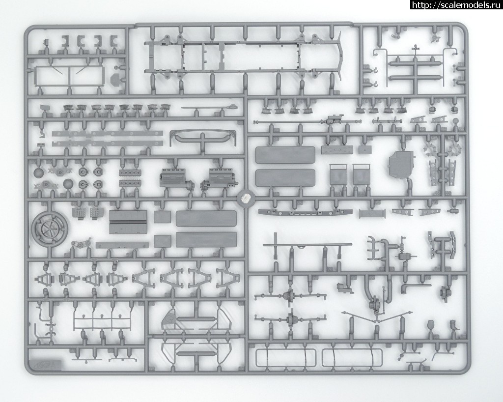 1564128606_35505_-3.jpg :  ICM 1/35    - Kfz.1, L1500A, Horch 108 Type 40  