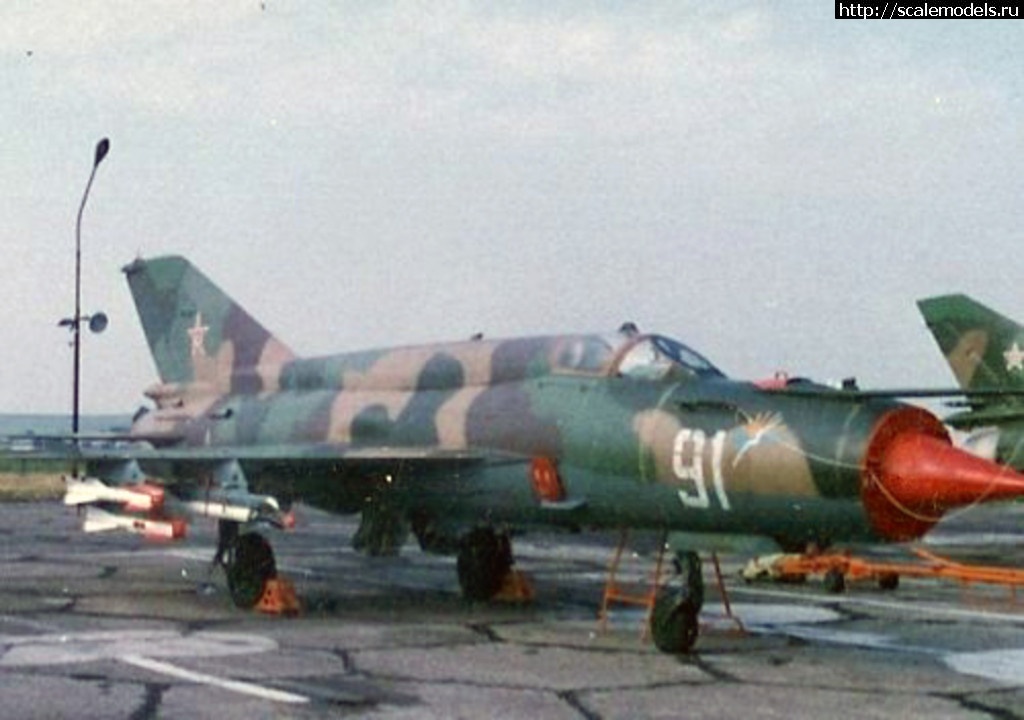 1564155589_Bulg_MiG-21bis_10.jpg : #1564133/ M-21  48 Limited Edition Eduard  