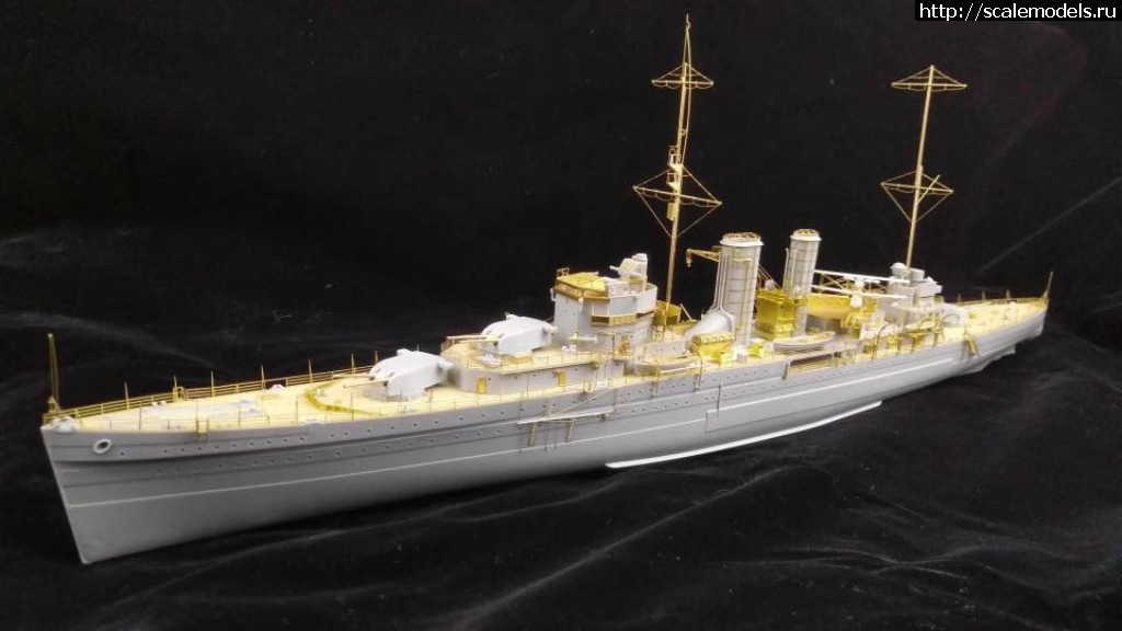 1566308695_68870442_653613458473117_866980719686057984_n.jpg :  Ship Yard Works 1/350   HMS Exeter 1939 super PE set for Trumpeter  