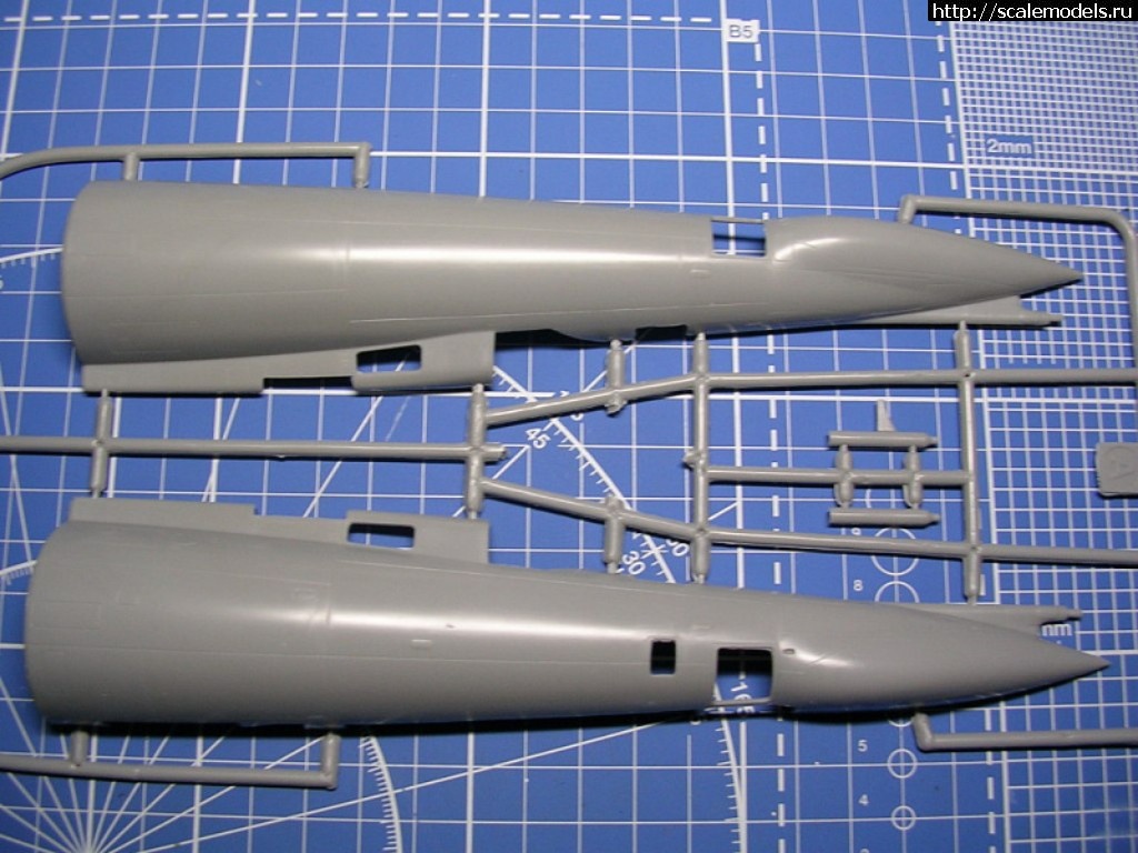 1566467340_5a.JPG :  Trumpeter 1/72 -22 . 01695   