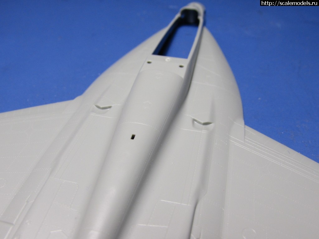 1567970117__01.JPG : #1571488/ F/A-18F Super Hornet 1/72 Academy 'Jolly Rogers'  