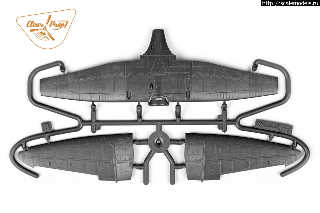 1568916161_5746190901.jpg : Mitsubishi A5M2 Claude 1/72 Clear Prop Models-.  