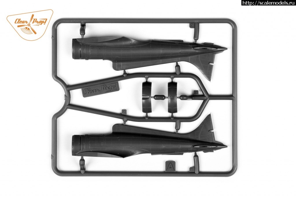 1568916163_5748190901.jpg : Mitsubishi A5M2 Claude 1/72 Clear Prop Models-.  