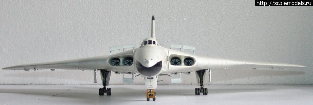 1570271722_DSC03275.JPG : #1576545/ Avro Vulcan B.Mk.2      Airfix 1:72. .  