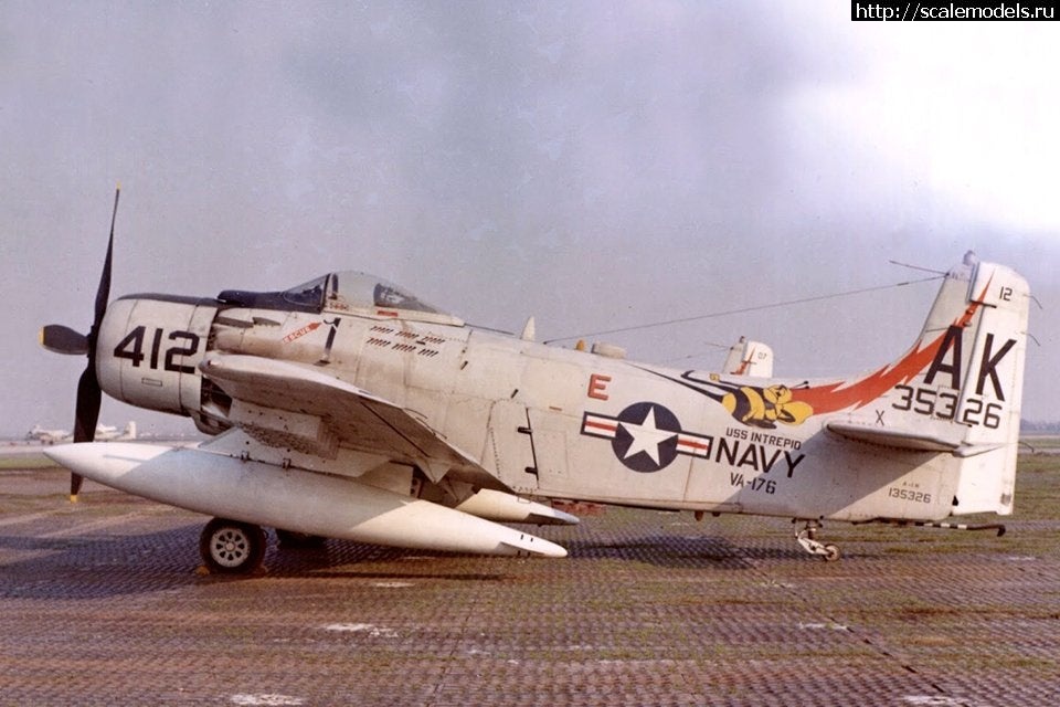 1570443888_78OxYETsLsN5x1B8UUUiVQTKowyAjWgy8gj5ucxPLio.jpg : #1577043/  1/48  1/72 A-1 Skyraider - Tamiya, Hasegawa, Matchbox  