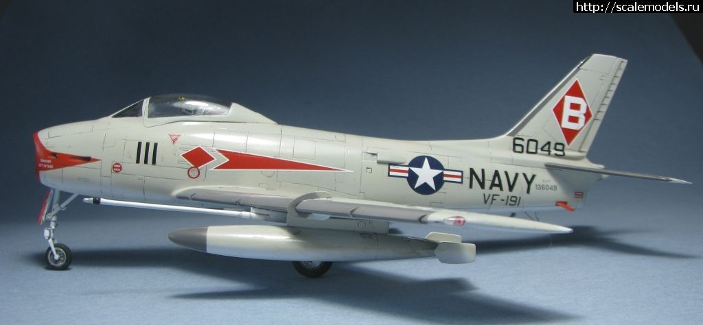 1574583149_Clipboard40.jpg : #1586133/ FJ-3 Fury  Sword 1:72 -    