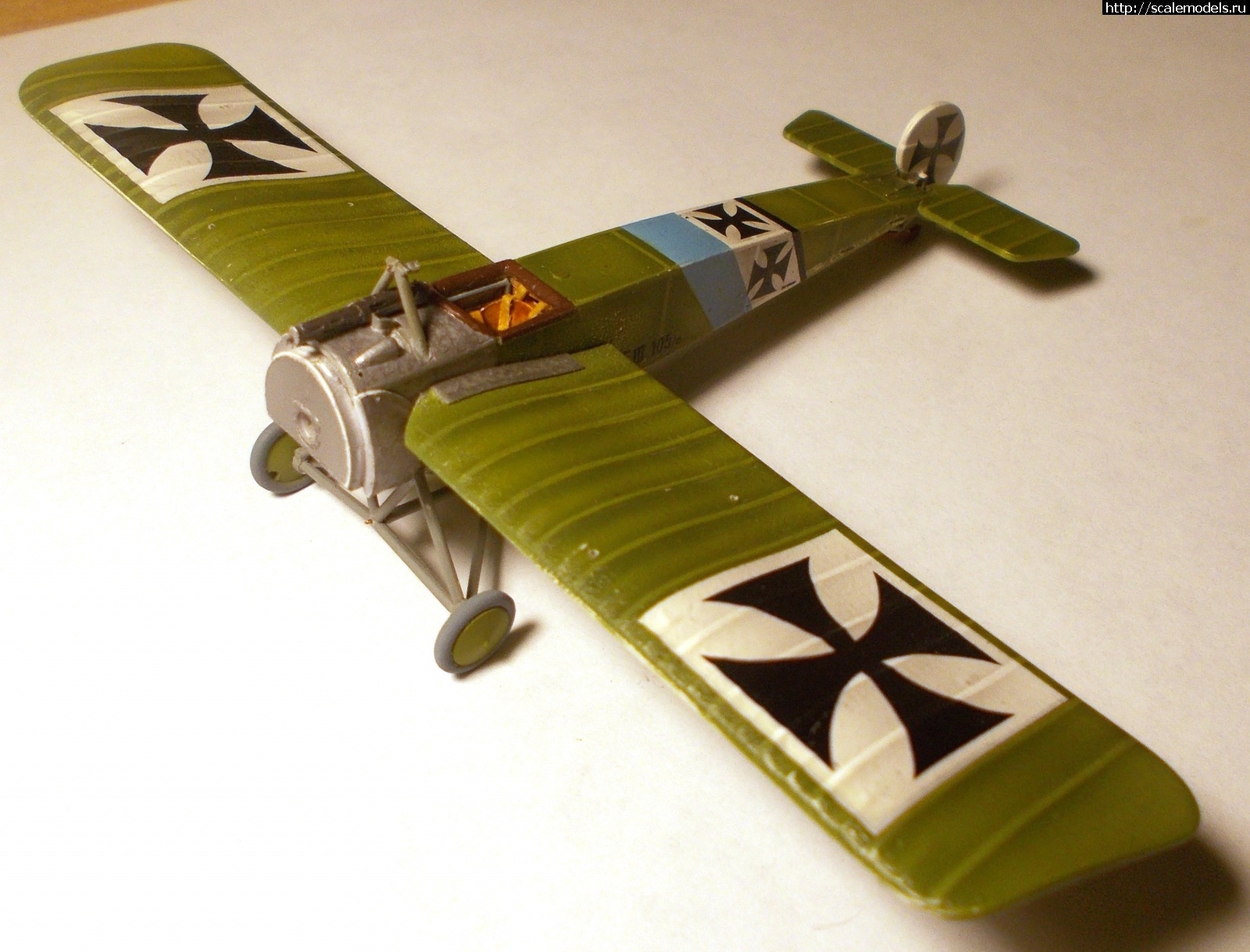 1575736250_DSCN0149.JPG : #1588200/ Fokker E.III   Revell   1/72   