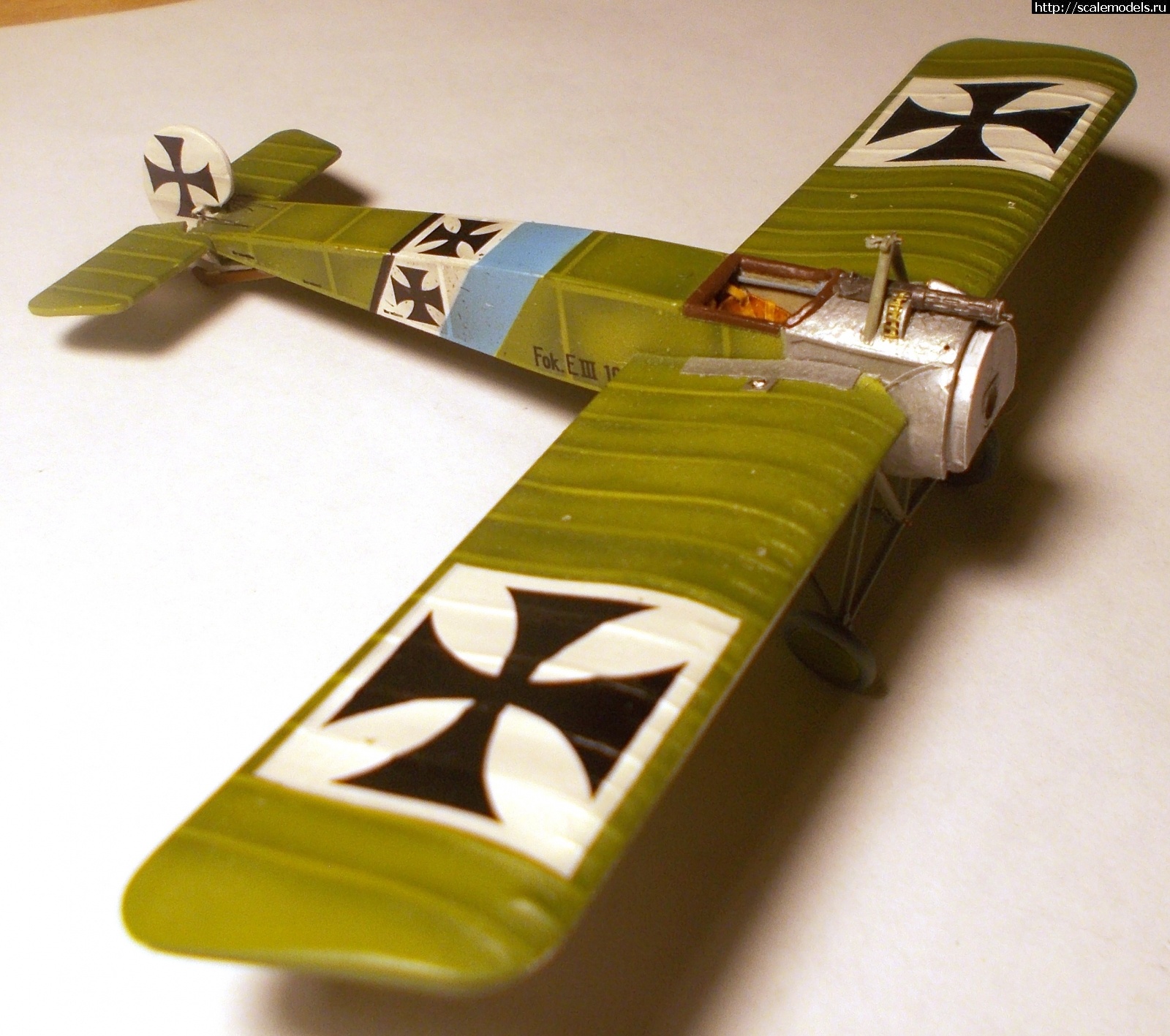 1575736257_DSCN0150.JPG : #1588200/ Fokker E.III   Revell   1/72   