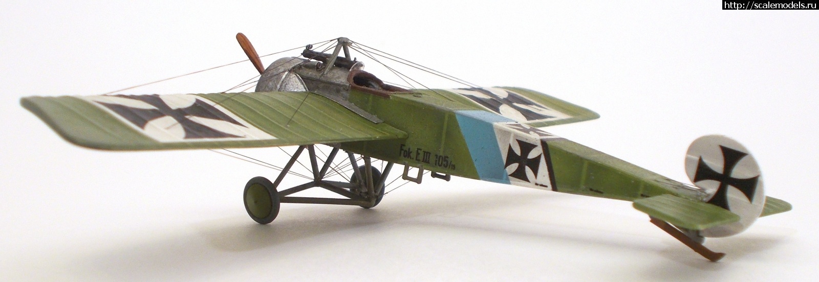 1576001533_DSCN0160.JPG : #1588717/ Fokker E.III   Revell   1/72   