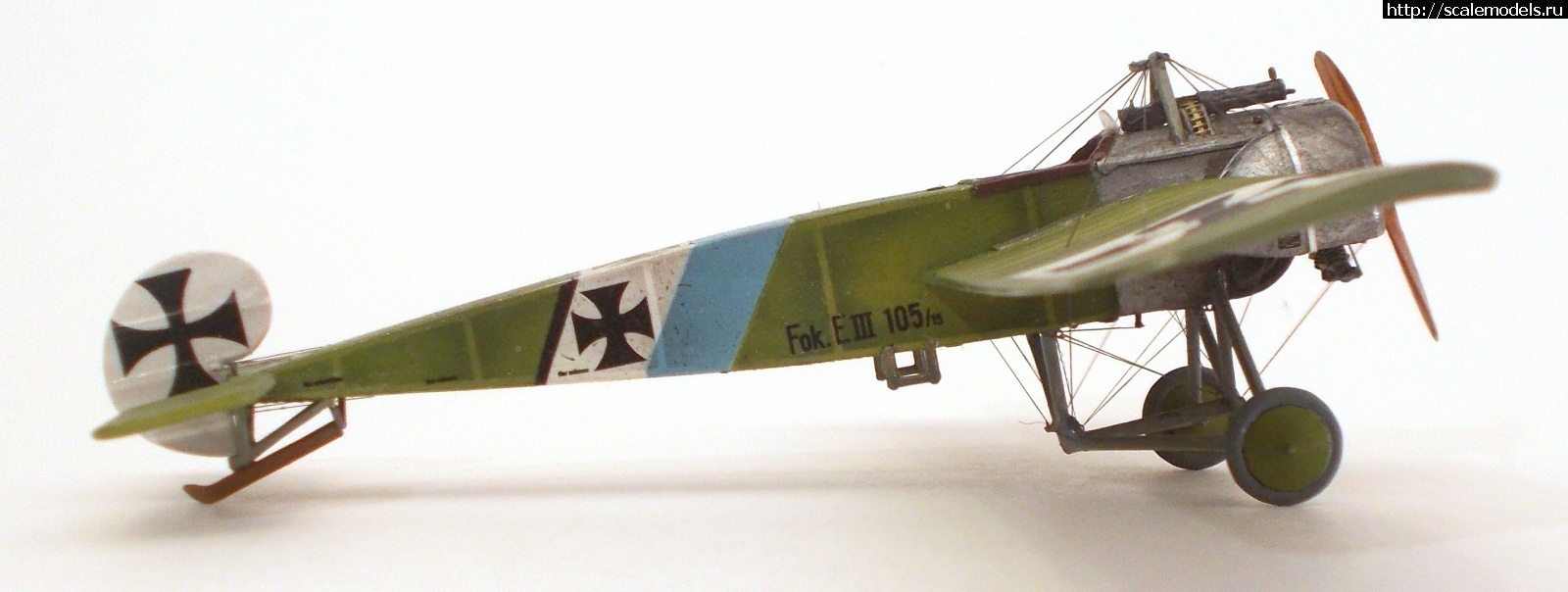 1576001538_DSCN0163.JPG : #1588717/ Fokker E.III   Revell   1/72   