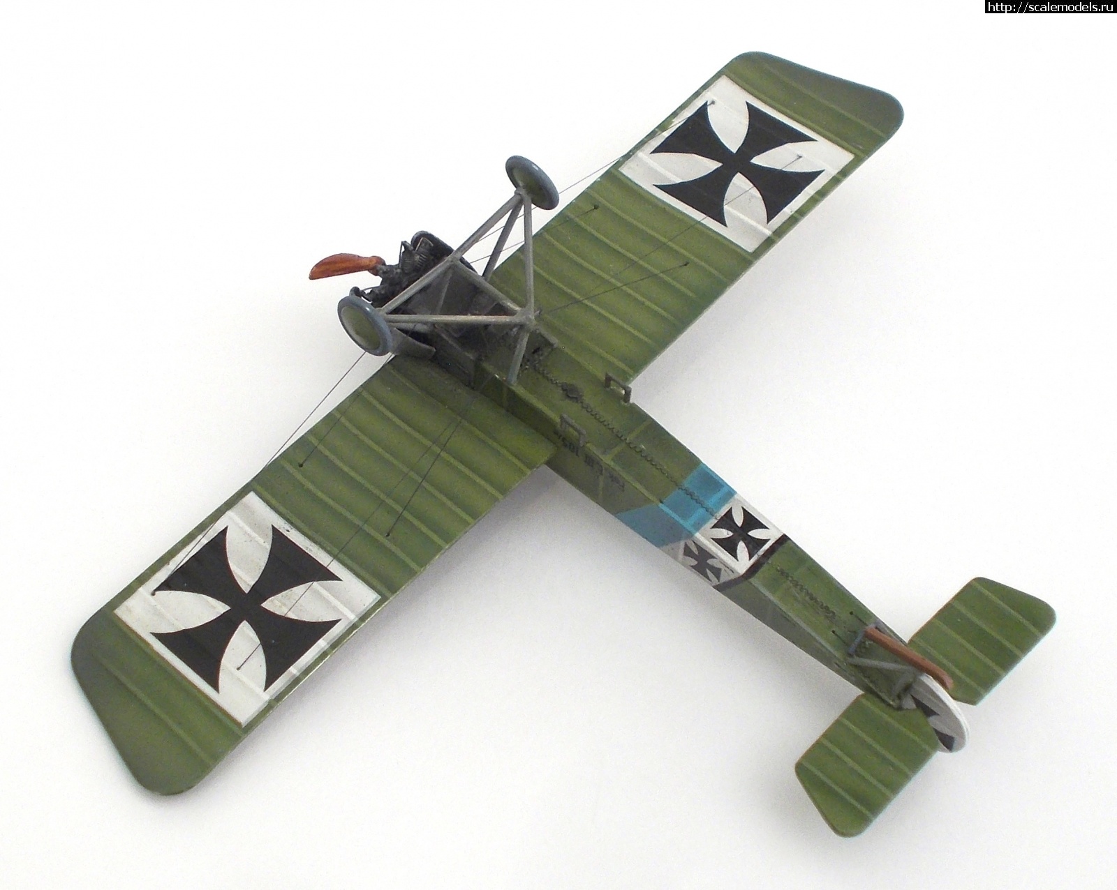 1576001580_DSCN0174.JPG : #1588717/ Fokker E.III   Revell   1/72   