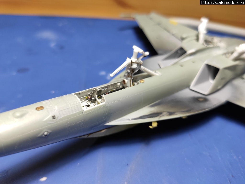 1578561486_07.jpg : #1593784/ F/A-18F Super Hornet 1/72 Academy 'Jolly Rogers'  