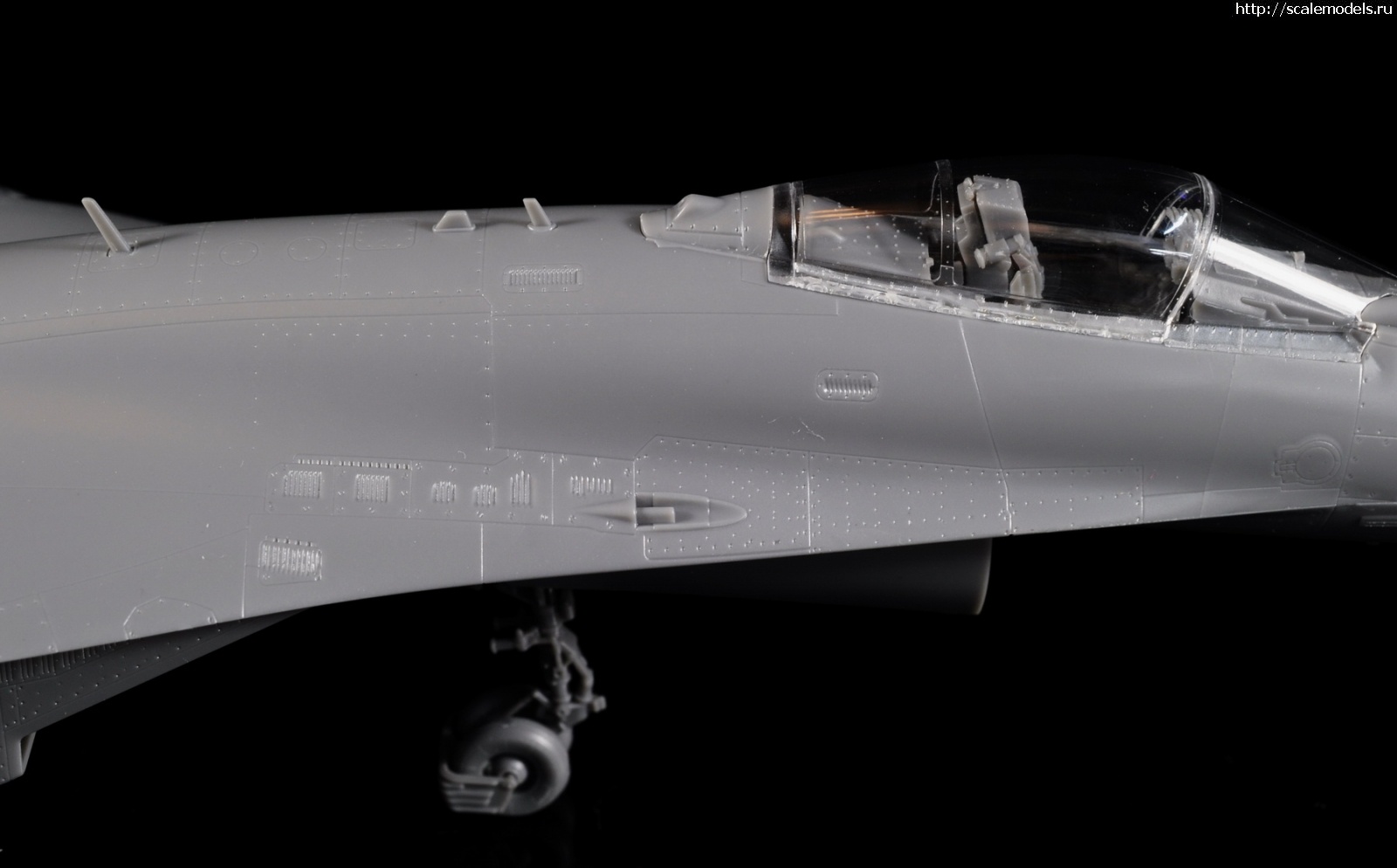 1579382836_30.jpg :  Great Wall Hobby 1/72 Su-35S  