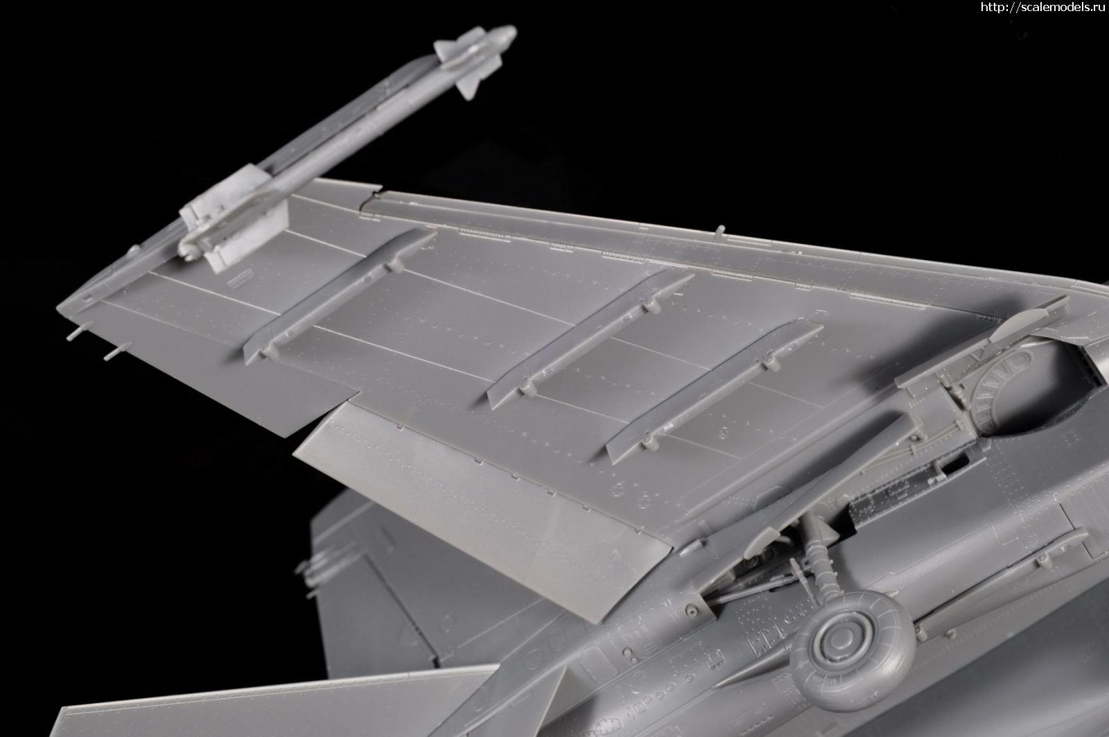 1579382840_35.jpg :  Great Wall Hobby 1/72 Su-35S  