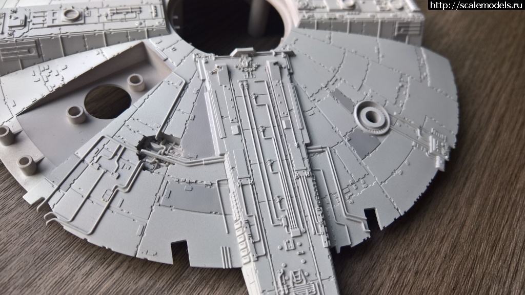 1580726936_WP_20200203_12_38_27_Pro.jpg : #1599158/ Millenium Falcon  Bandai  144  