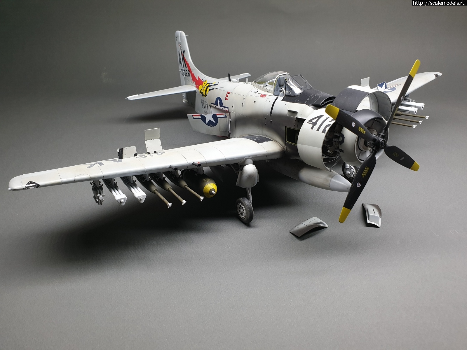 1581262853_20200209_180731.jpg : #1600529/ 1/32 A-1H AD-6 Skyraider TRUMPETER -   