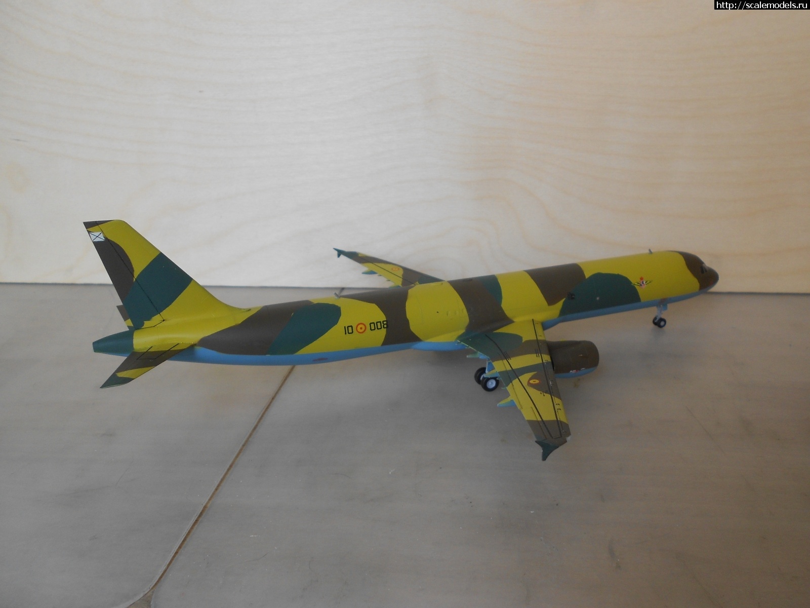 1586246484_DSCN6623.JPG : #1611430/ Airbus Military B-321 "El Cabron" 1/144   