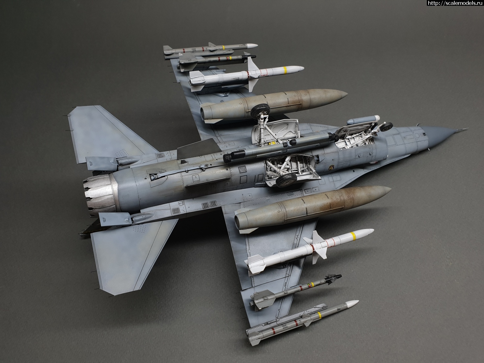 1587982959_20200427_124336.jpg : #1615307/ F-16CJ 1/48 Tamiya - !  