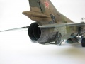 Trumpeter 1/48 -27