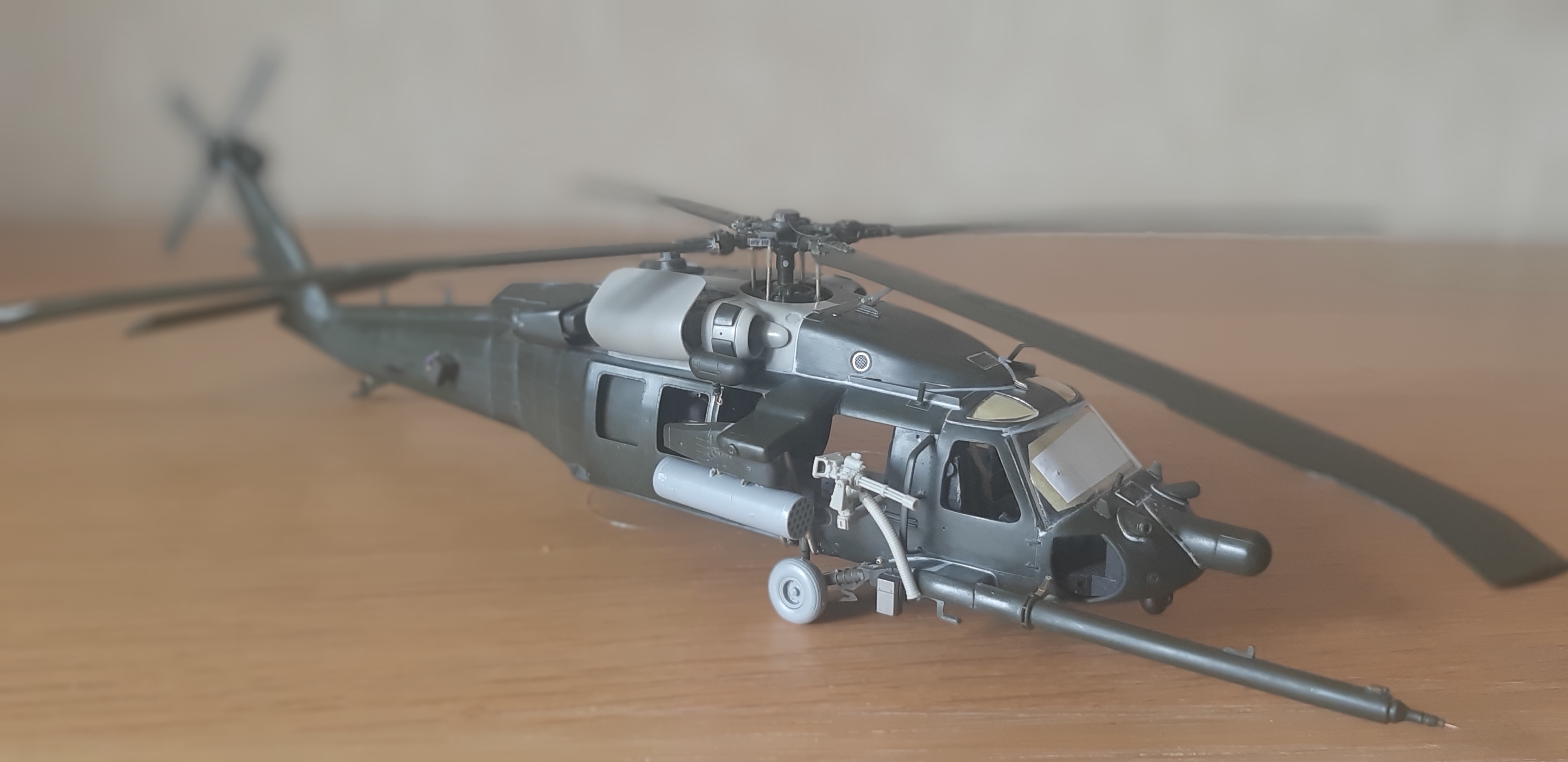 1588988572_20200504_131516.jpg : #1617716/ Italeri Black Hawk MH-60L DAP 1:48  