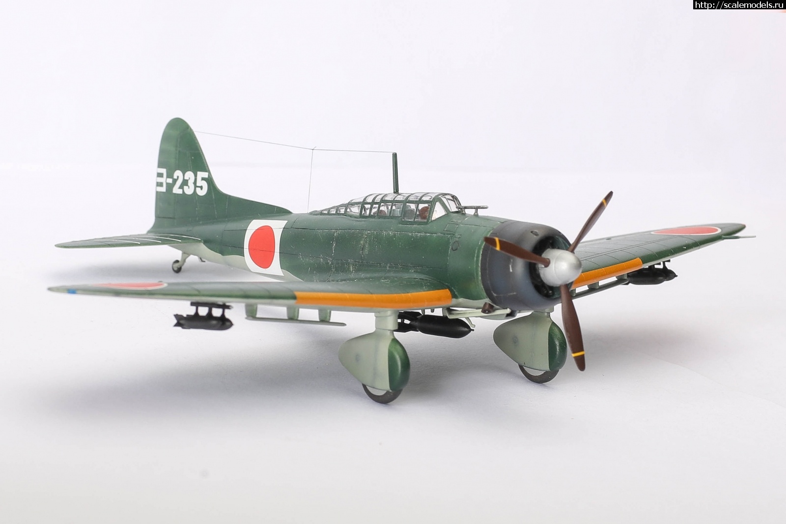 1589924407_235B3653.jpg : #1620113/ Aichi Type 99 model 22 Fujimi 1/72   