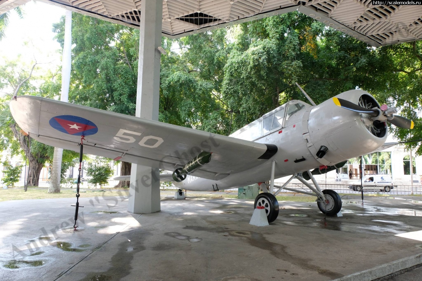 1591687936_OS2U-3_Kingfisher_0.jpg : Walkaround Vought-Sikorsky OS2U-3 Kingfisher / 50, Museo de la Revolucion, Havana, Cuba  