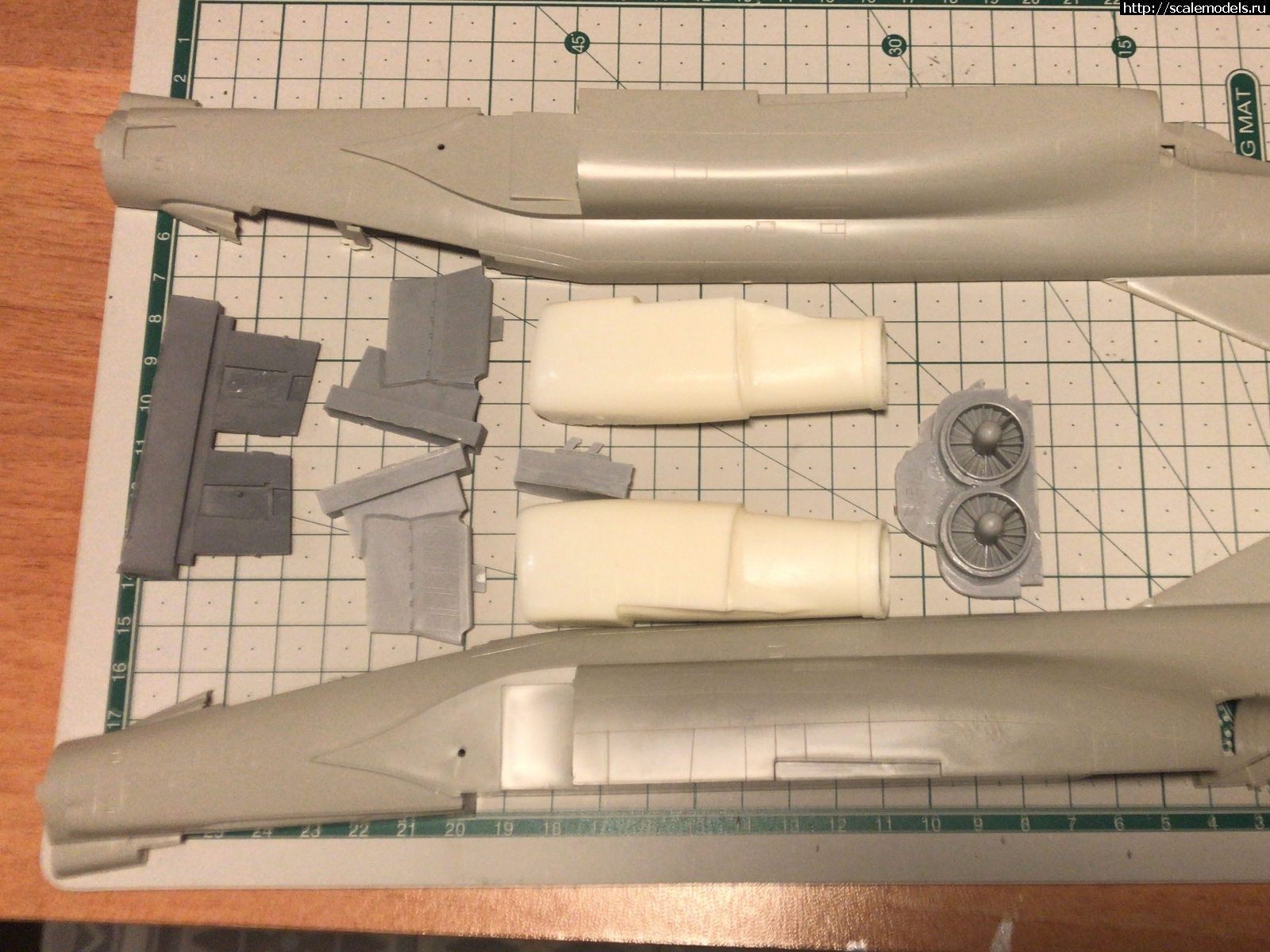 1598098533_01.jpeg : Hasegawa 1/48 F-4G Wild Weasel.   !  