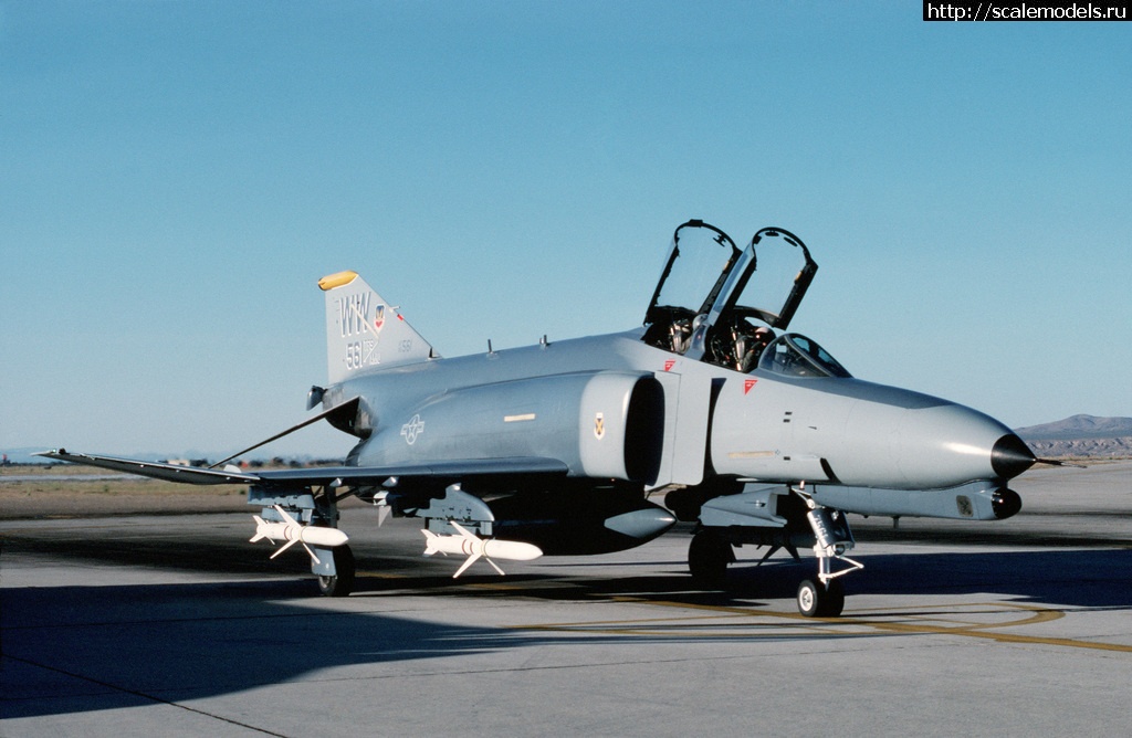 1598199753_a-right-front-view-of-an-f-4g-wild-weasel-phantom-ii-aircraft-from-the-37th-63774b-1024.jpg : #1638149/ Hasegawa 1/48 F-4G Wild Weasel.   !  
