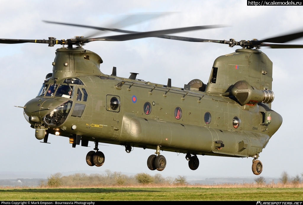 1598203574_zd984-royal-air-force-boeing-ch-47-chinook-hc4_PlanespottersNet_353182_bdb9df2e5f_o.jpg : #1638174/  Ch-47 Chinook  