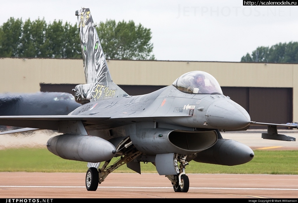 1603287645_1603185707_46408_1249812111.jpg : Italeri 1/48 F-16A Fighting Falcon(#14562) -   